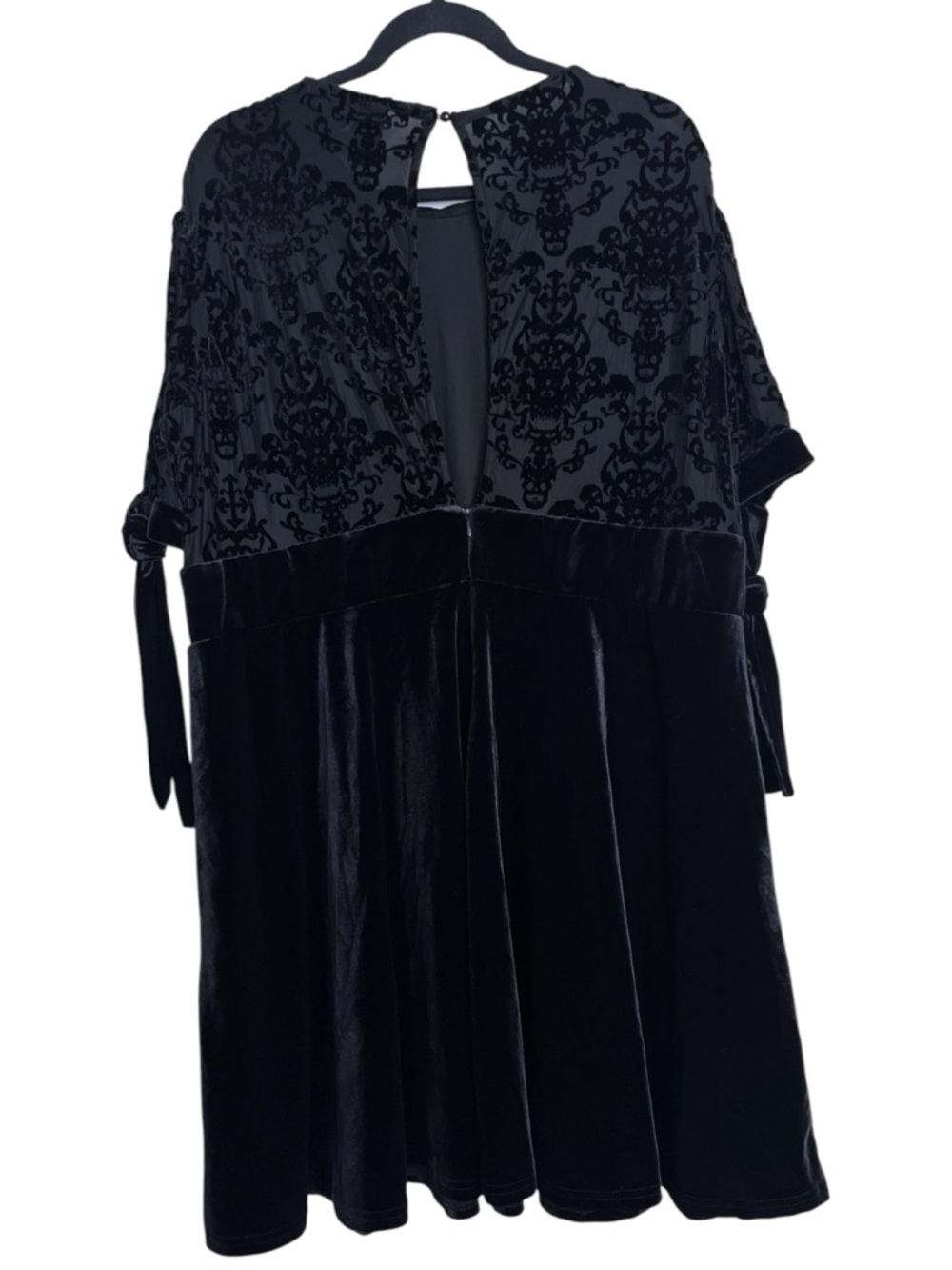 Killstar Velvet Burnout Short Tie Sleeve Fit and Flare Mini Dress 4X black - Picture 3 of 8